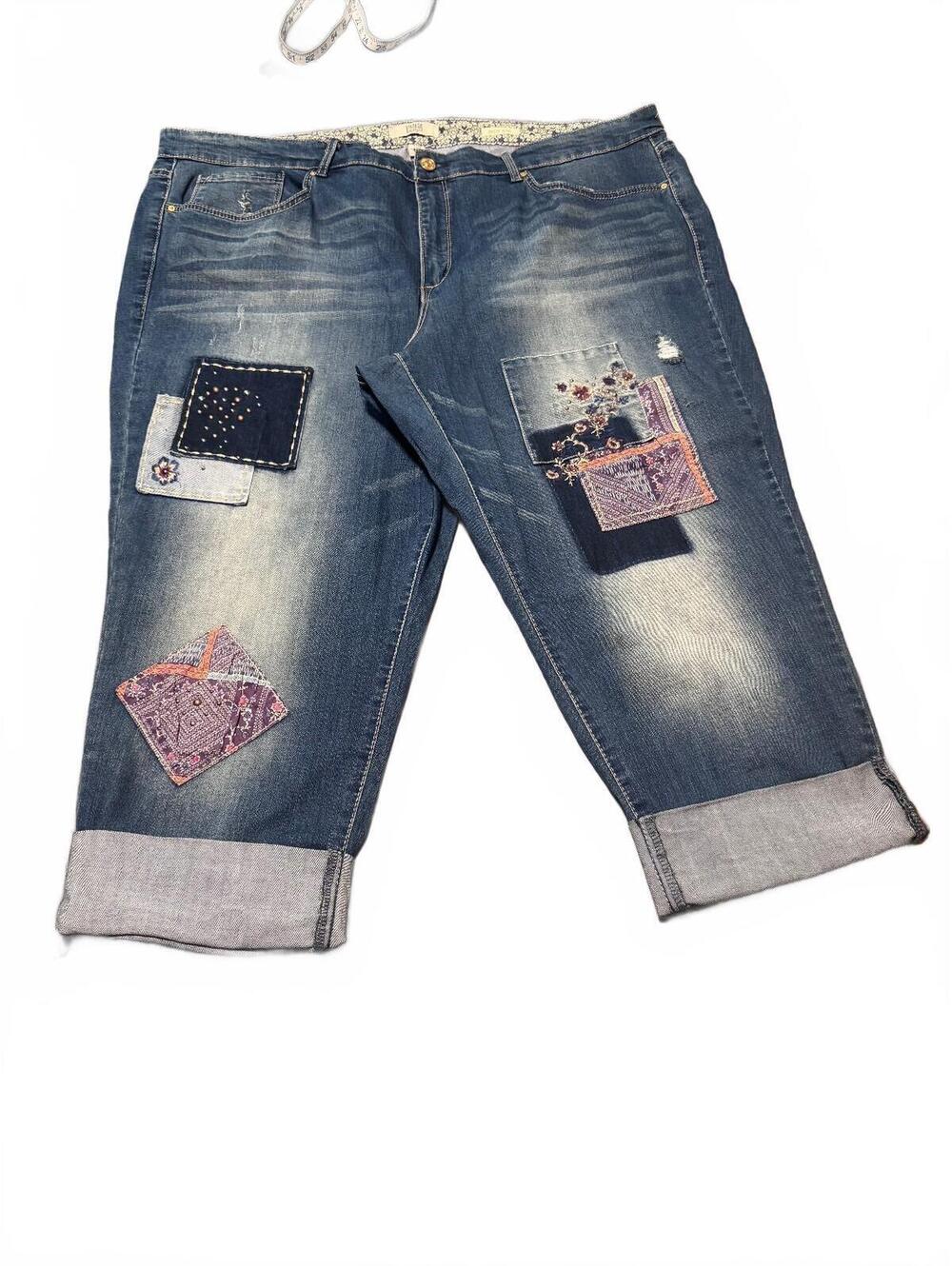 Vintage America Bestie Capri Jean Womens 24WR Plus Sz Patchwork Embroidered Boho